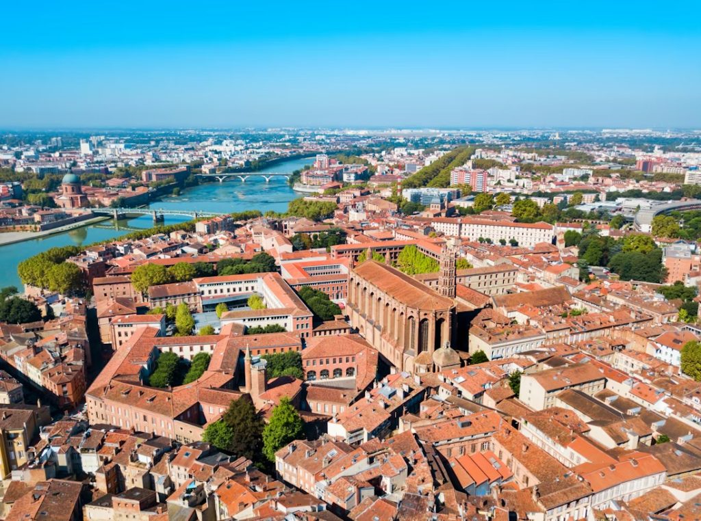 Places to Visit in Toulouse, France What It’s Famous For, Its Signature Dishes, and Where to Eat