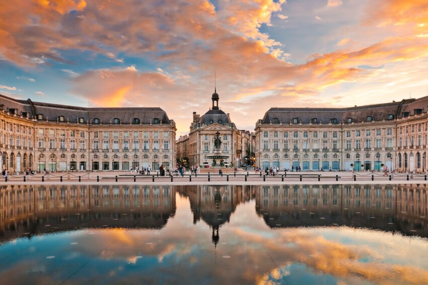 Best Things to Do in Bordeaux: Food, Wine & Top Sights